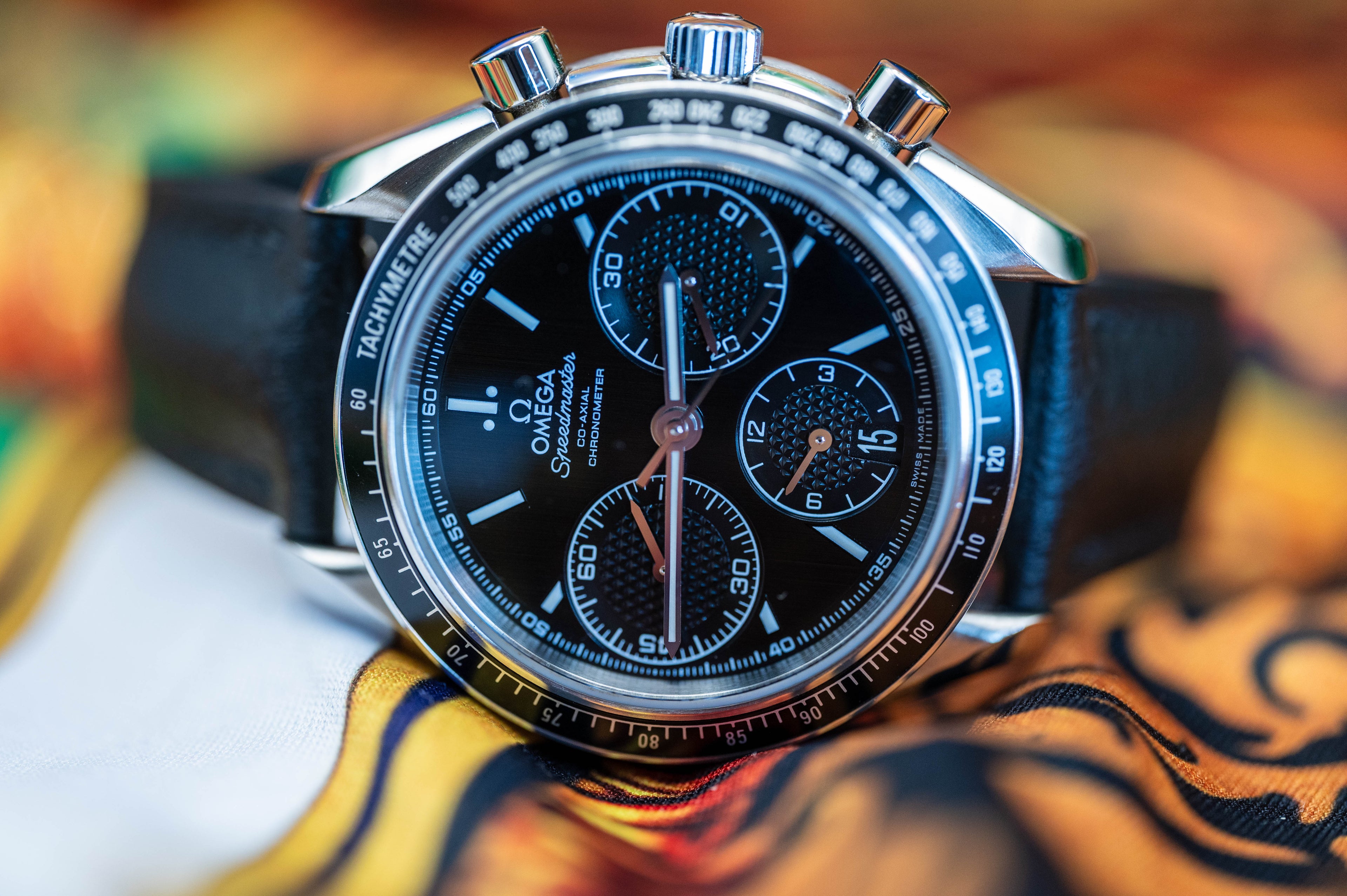 Omega Speedmaster Racing - 326.30.40.50.01.001